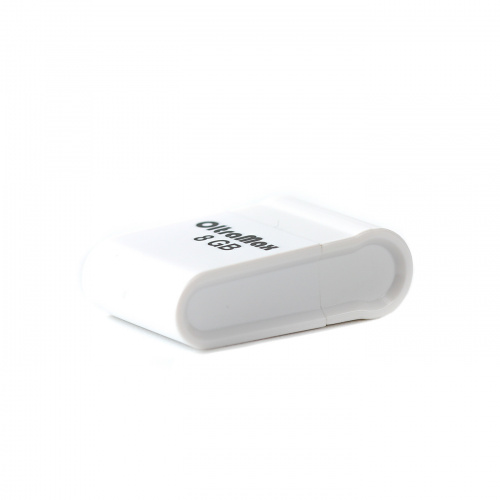 Флеш-накопитель USB  8GB  OltraMax   70  белый (OM-8GB-70-White) фото 3