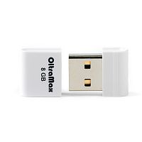 Флеш-накопитель USB  8GB  OltraMax   70  белый (OM-8GB-70-White)